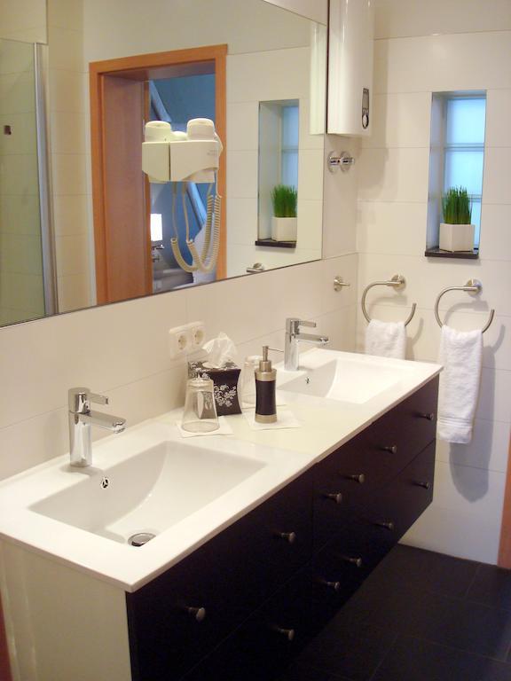 Pension "Westphal'S" Wismar Room photo